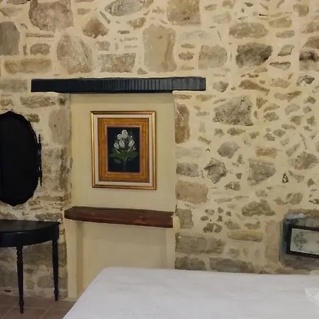 Apartment Kritikies