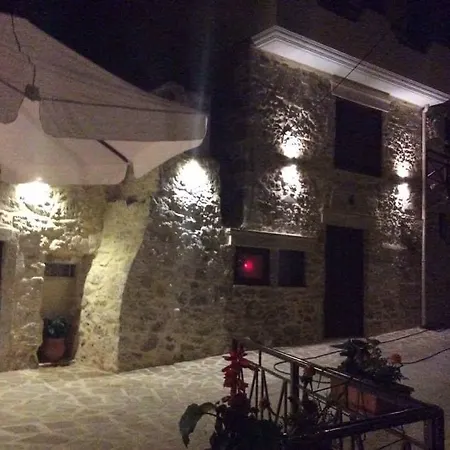 Kritikies Apartment *