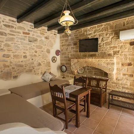 Apartment Kritikies Pitsidia
